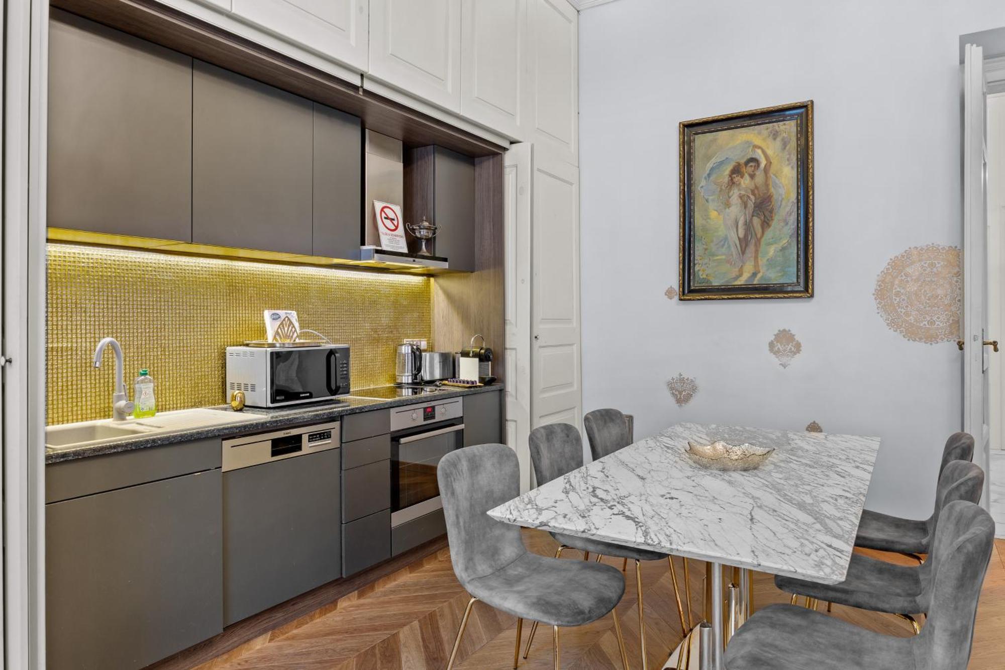Count Zrinyi Basilica Luxurious Residence Budapest Exterior foto